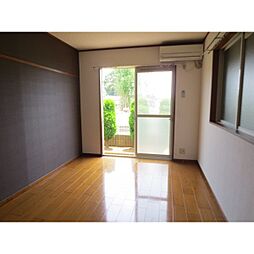 ウッド・グリーン 0101 1階2DKのリビング/ダイニング