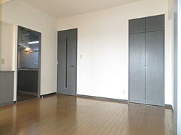 ＣＲＥＡ勝田台 0402 4階3LDKのリビング/ダイニング