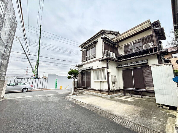 古屋あり