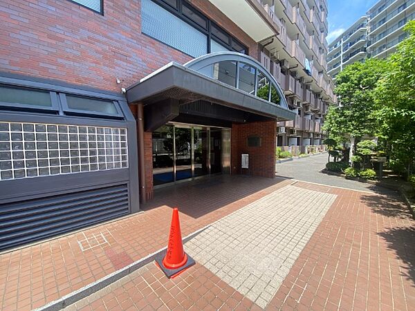 エントランスを拡大表示