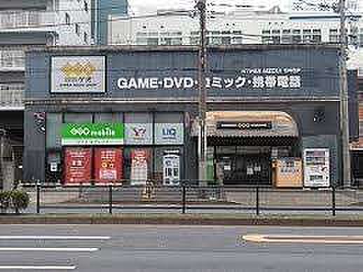 レンタルビデオ「ゲオ船堀店まで989m」