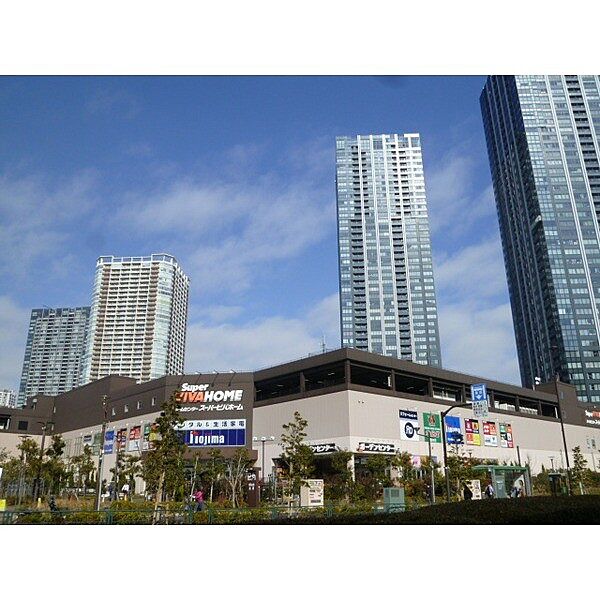 複合モール「ホームセンタースーパービバホーム豊洲店まで514m」