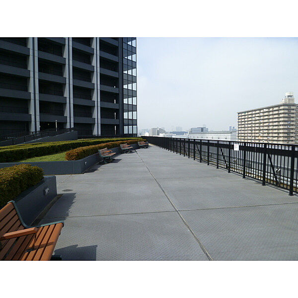 マンション内空中庭園