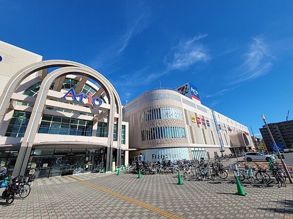 複合モール「アリオ葛西まで771m」