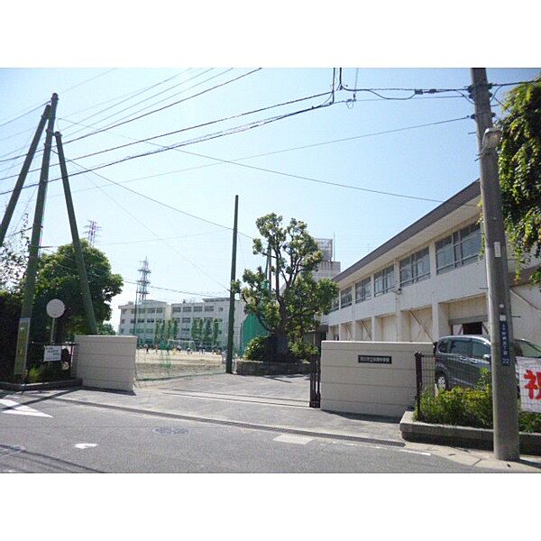 中学校「市川市立妙典中学校まで406m」