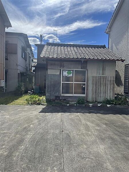 外観：323000482305