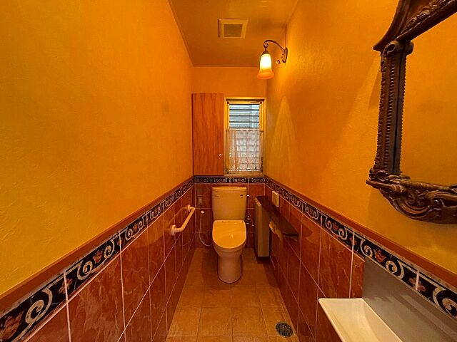 トイレ 浦添市宮城2丁目38番5号