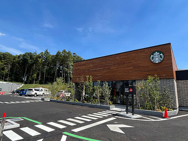 徒歩1分のスターバックス