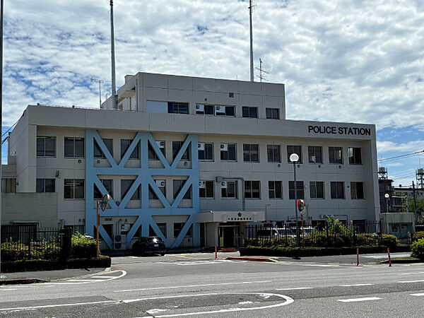 警察署、交番「成田警察署まで4185m」