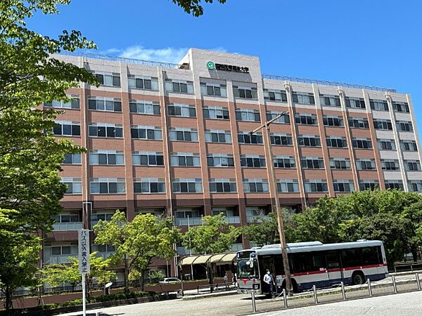 大学「私立国際医療福祉大学成田看護学部・成田保健医療学部まで1919m」