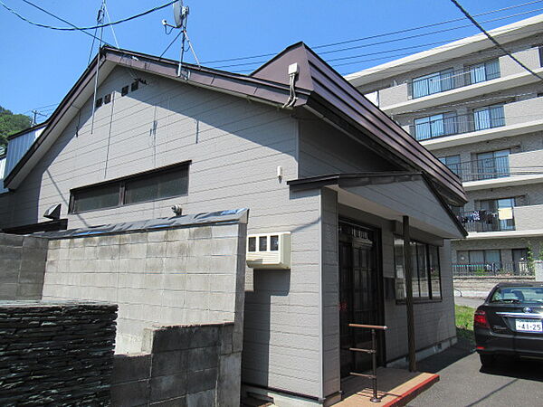 detached 北海道小樽市富岡1丁目18-22
地図を見る