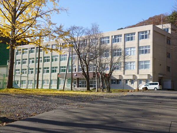 detached 北海道小樽市富岡1丁目18-22
地図を見る