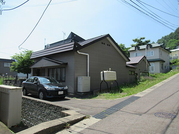 detached 北海道小樽市富岡1丁目18-22
地図を見る