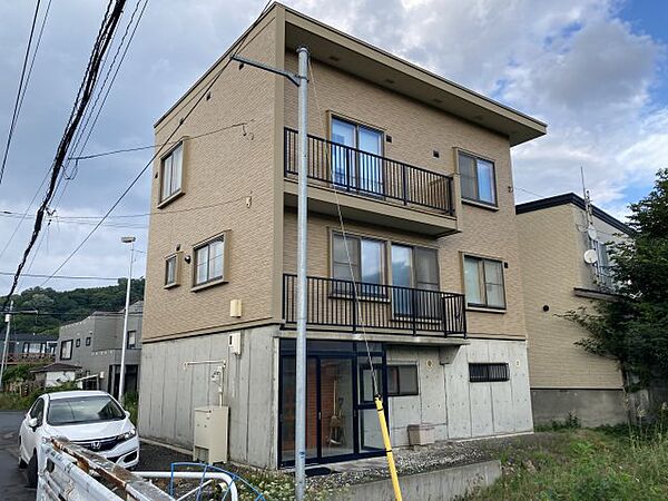 detached 北海道小樽市塩谷1丁目
地図を見る