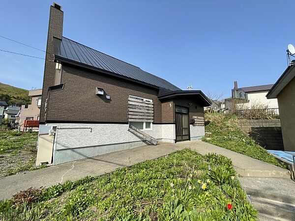 detached 北海道小樽市幸3丁目9-8
地図を見る