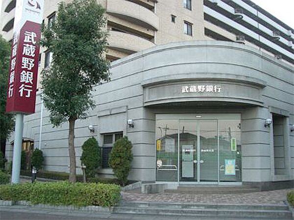【銀行】武蔵野銀行・新白岡支店まで163ｍ