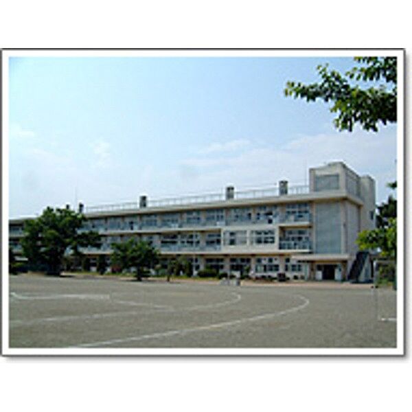 小学校「吉見町立北小学校まで991m」