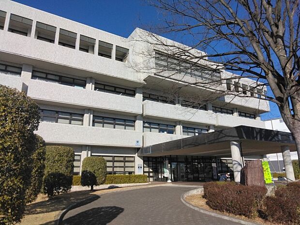 役所「吉見町役場まで1930m」