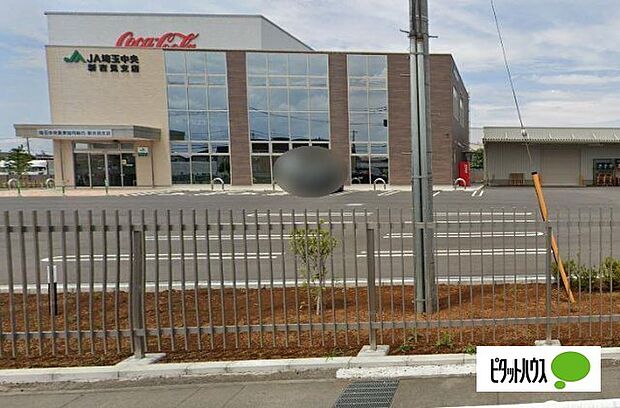 銀行「JA埼玉中央新吉見支店まで1679m」