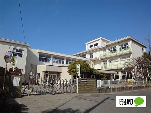 小学校「東松山市立野本小学校まで1280m」