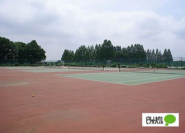 公園「吉見総合運動公園まで1953m」
