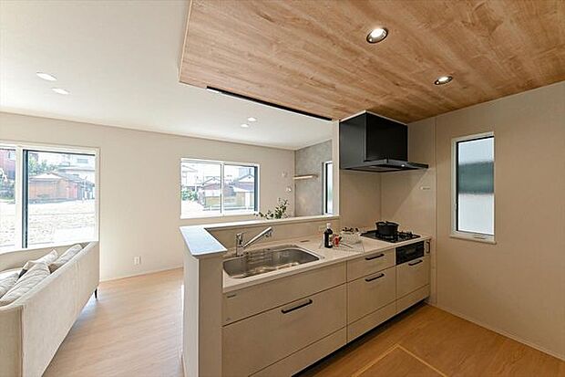 SAN+仕様ZEH(ネットゼロエネルギーハウス)基準クリア住宅や耐震等級3の家。