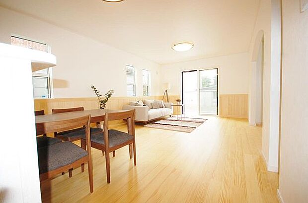 SAN+仕様ZEH（ネットゼロエネルギーハウス）基準クリア住宅や耐震等級3の家。