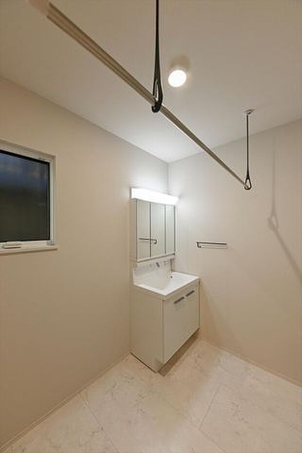 建築例【狭山不動産　SAN+高性能ZEH住宅（太陽光設置）建物約28.5坪、1800万円（税込）】