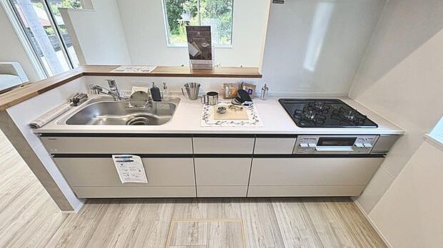 SAN+仕様ZEH（ネットゼロエネルギーハウス）基準クリア住宅や耐震等級3の家。