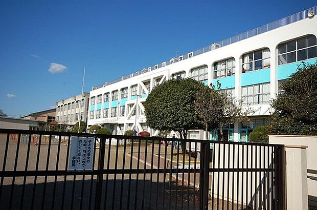 入間市立狭山小学校 徒歩14分。 1050m