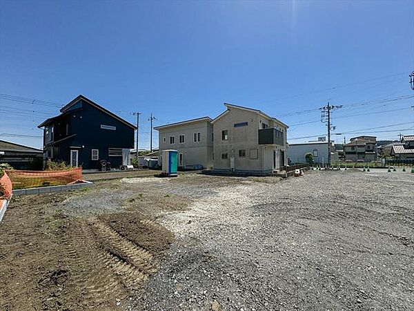 現地　建築条件無しのため、お好きなハウスメーカーさんで建築可能です！
