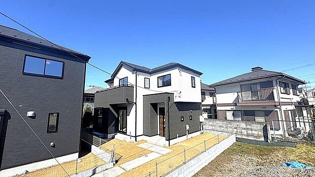 現地外観　駐車2台可能！！