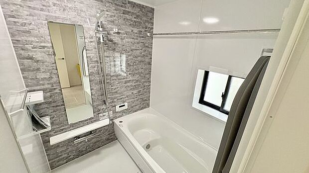 浴室　1日の疲れをゆっくり癒してください。