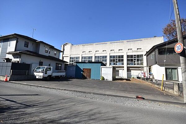 お好きなハウスメーカーでお建ていただけます
