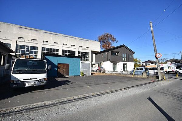 お好きなハウスメーカーでお建ていただけます