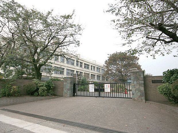 入間市立黒須小学校 徒歩18分。 1420m