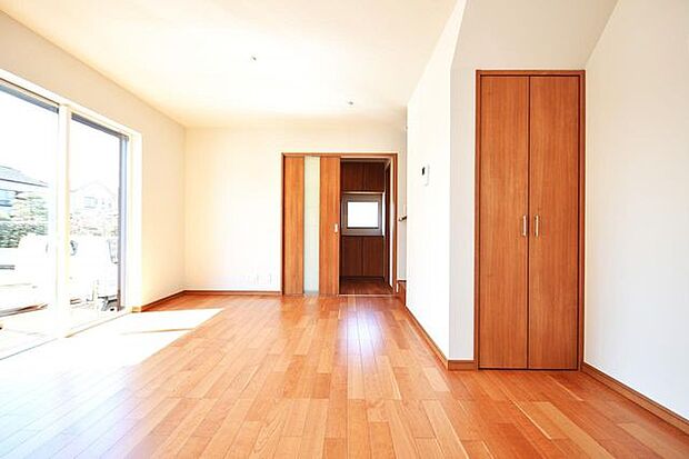 リビングダイニング