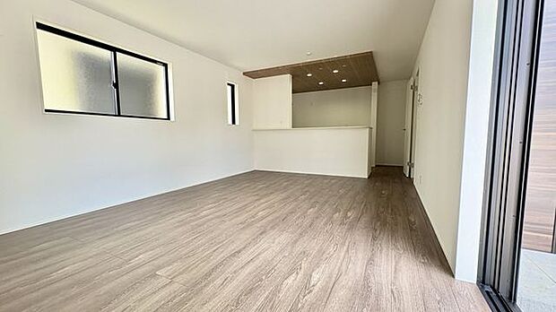 リビングダイニングキッチン16帖