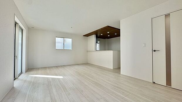 リビングダイニング