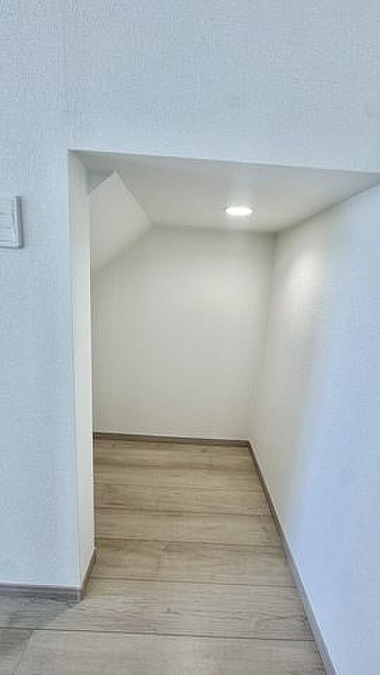 キッチン横収納