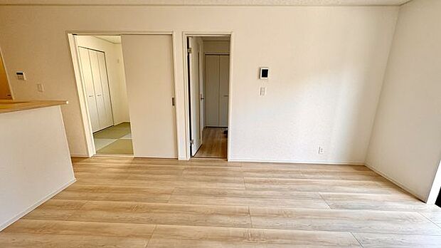 リビングダイニング