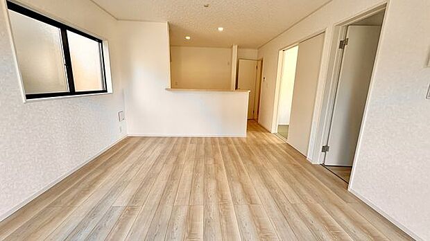 リビングダイニング