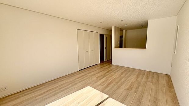 リビングダイニング