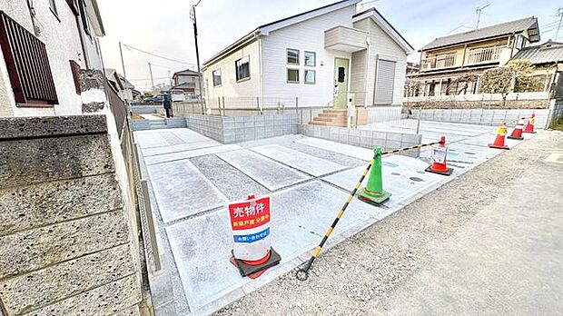 駐車スペース3台