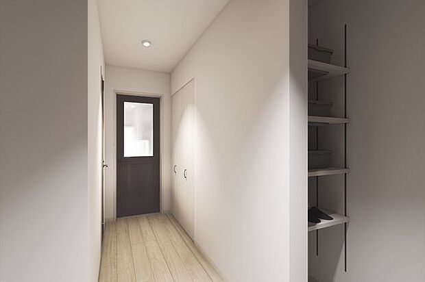 玄関スペースパース　シューズインクローゼットもあり、大変便利です。