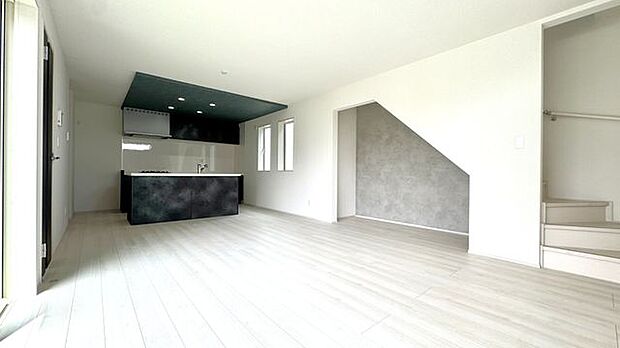 リビング 約18.5帖