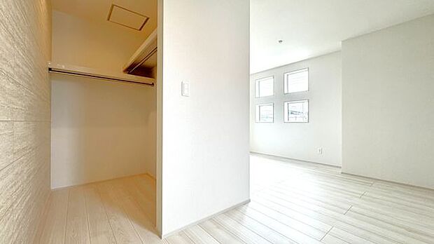 ウォークインクローゼット