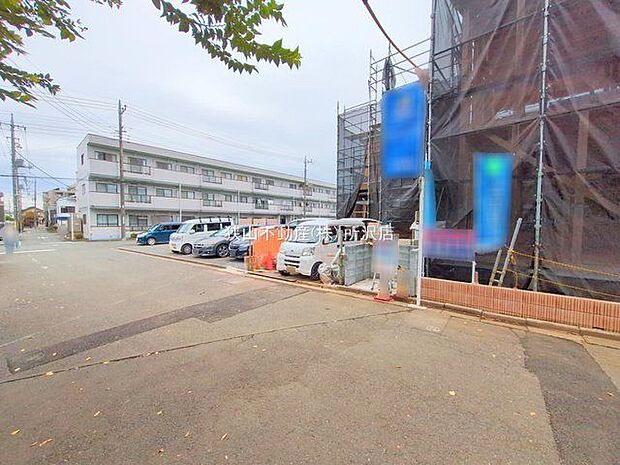 前面道路含む現地写真