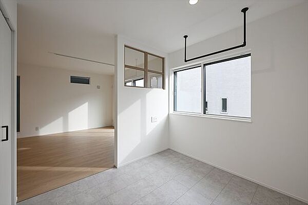 SAN+の家はすべての住宅で『耐震等級3』を標準仕様としています　 長期優良住宅認定基準を上回るランクの耐震性能です(許容応力度計算)