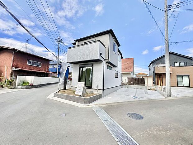 大型パントリー付き!!